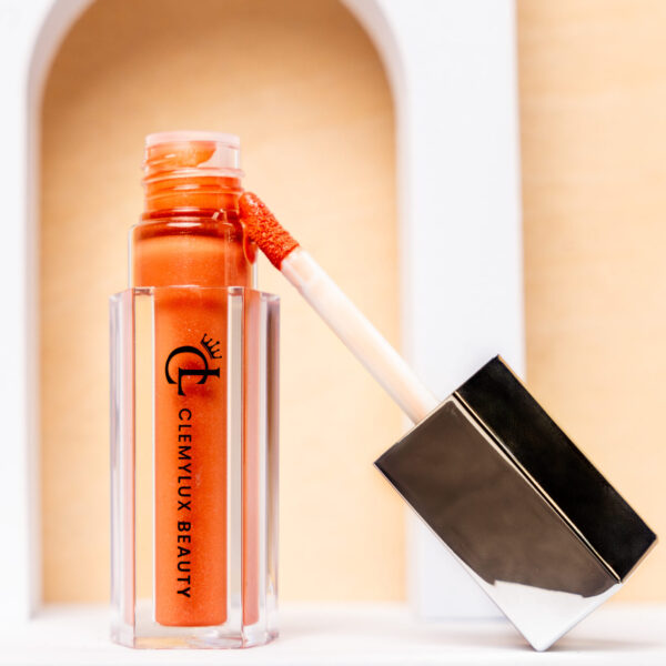 That Girl Lip Lux Moisturizing Lipgloss